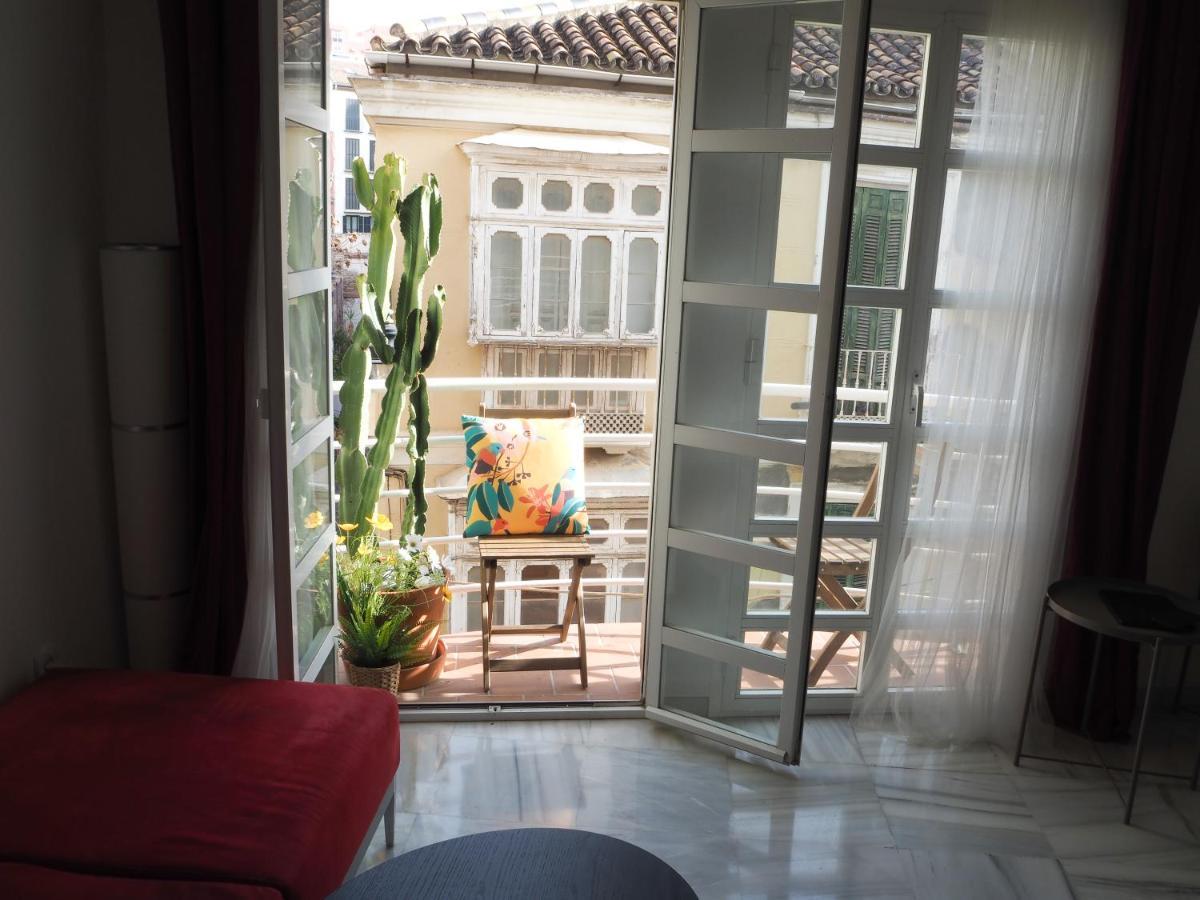 Ollerias Roomalaga By Bossh Apartments Bagian luar foto